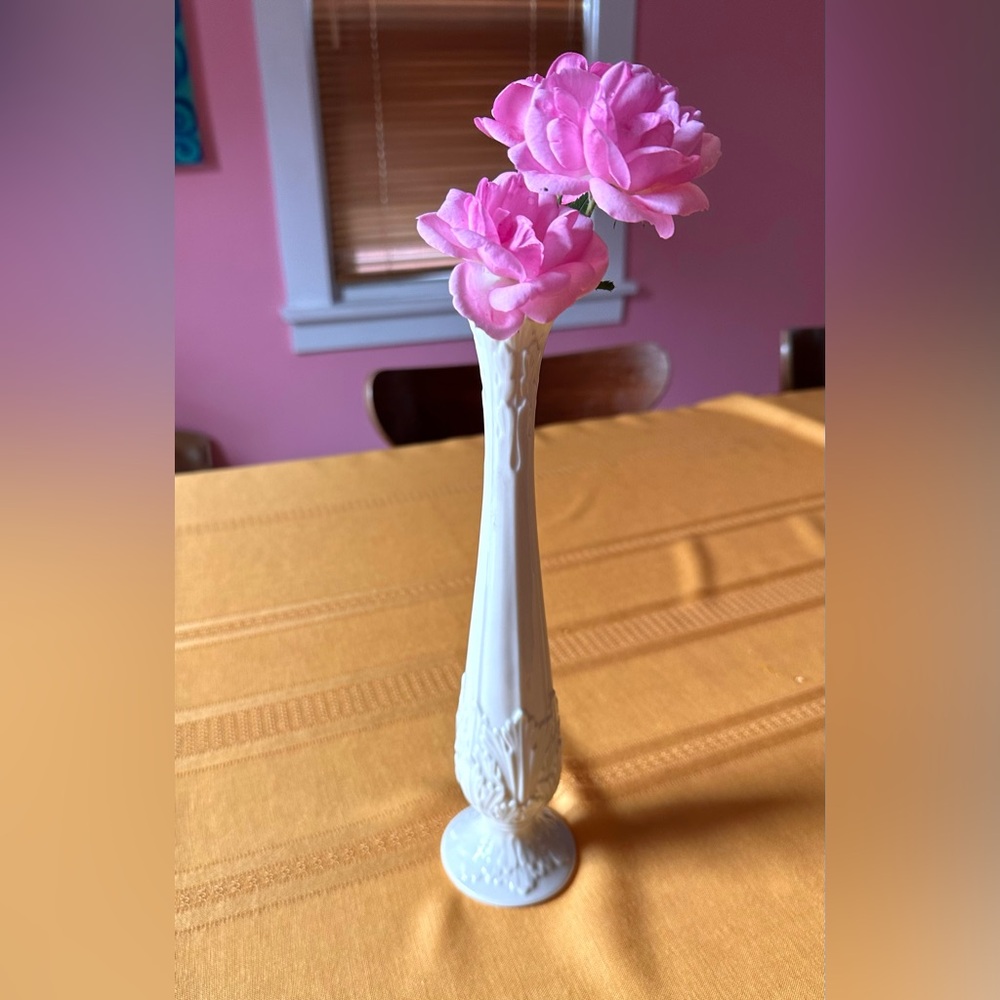 Lenox Florentine Collection Vintage Ivory Porcelain Detailed Bud Vase